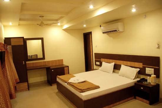 Aashianaa Residency Inn